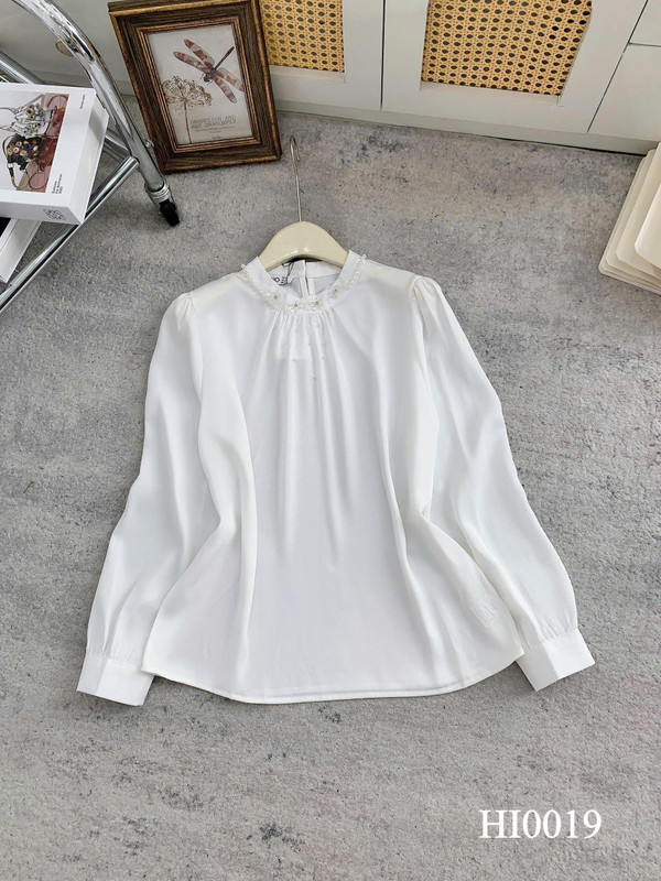 ÁO SƠ MI TAY DÀI CỔ TRÒN ĐÍNH HOA HI0019 Trắng