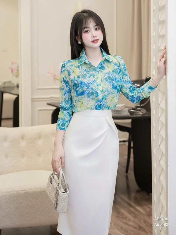 CHÂN VÁY BÚT CHÌ XẺ TÀ AB0492