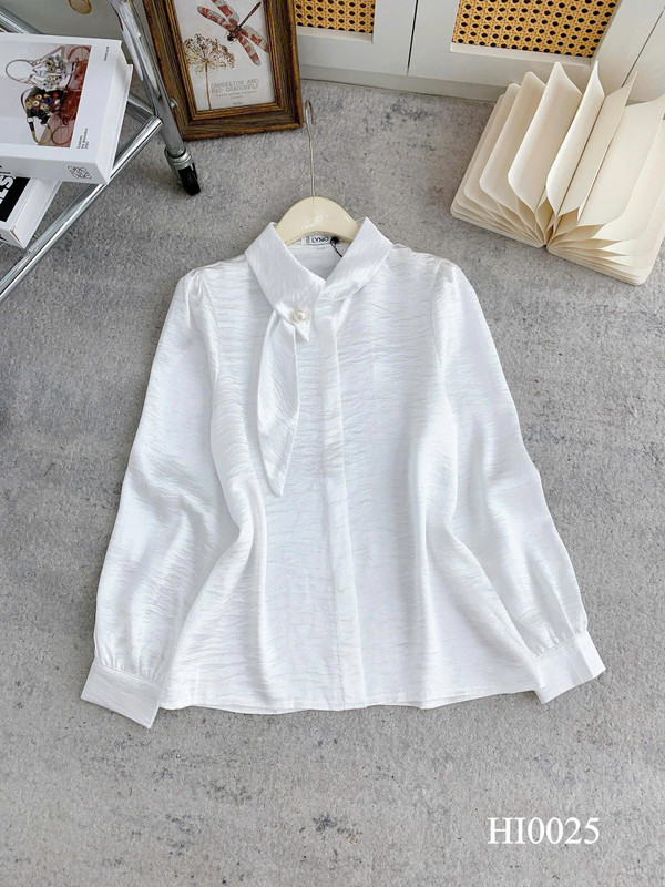 ÁO SƠ MI LỤA CỔ NƠ CÁCH ĐIỆU HI0025